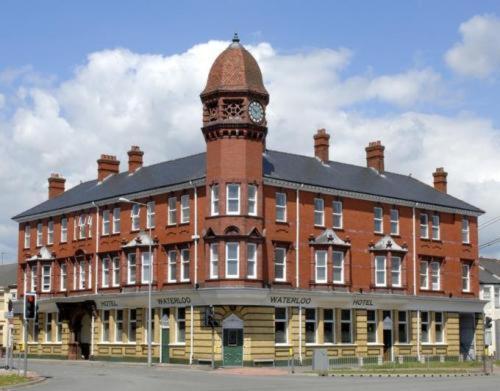 The Waterloo Hotel & Bistro Newport  Extérieur photo